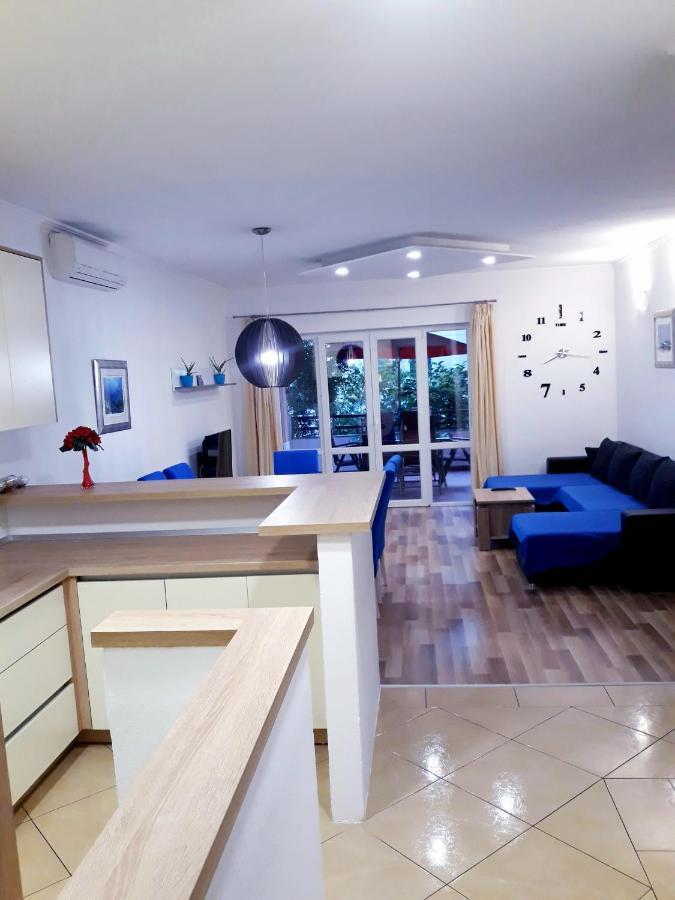 Apartmani I Soba Andrijasevic Makarska Exterior photo