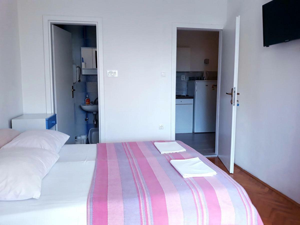 Apartmani I Soba Andrijasevic Makarska Exterior photo